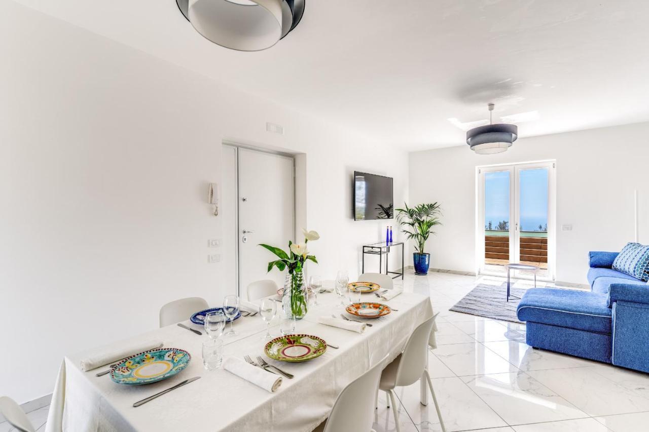 Villa Rusinella Minimalist Retreat With Sea Views Massa Lubrense Extérieur photo